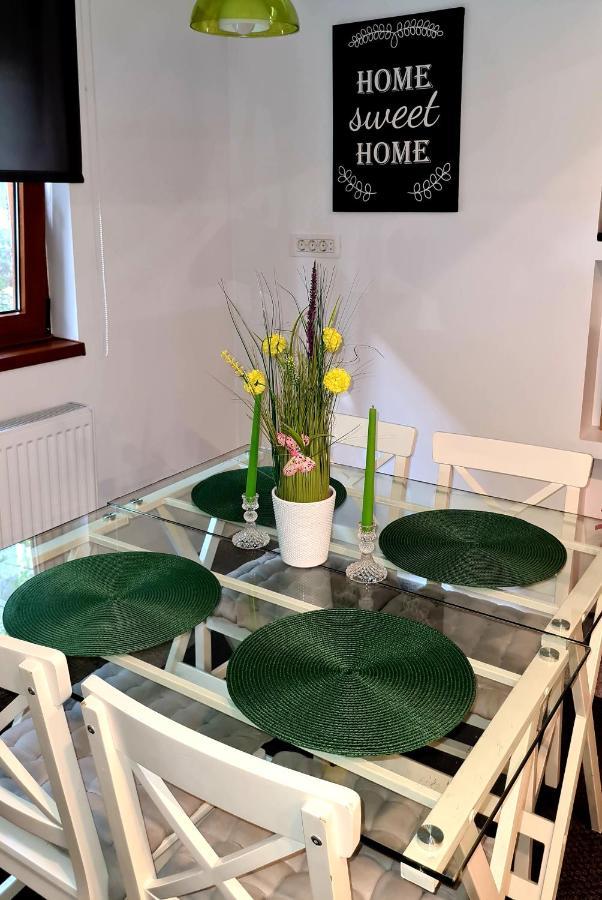 La Fluturi Apartament Apartman Szucsáva Kültér fotó